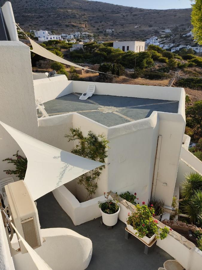 Porto Sikinos Hotel Alopronia Exterior photo