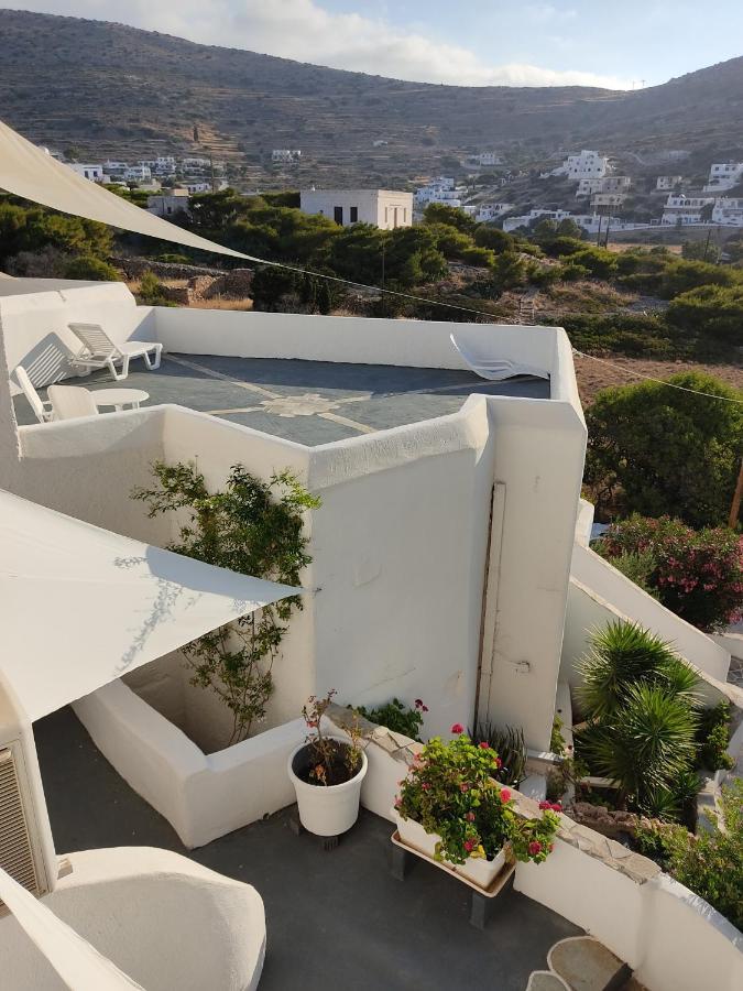 Porto Sikinos Hotel Alopronia Exterior photo